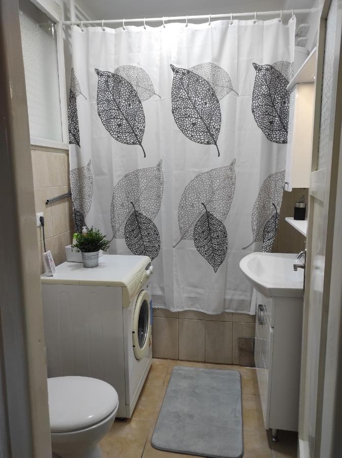 Welcome Apartman Тузла Екстер'єр фото