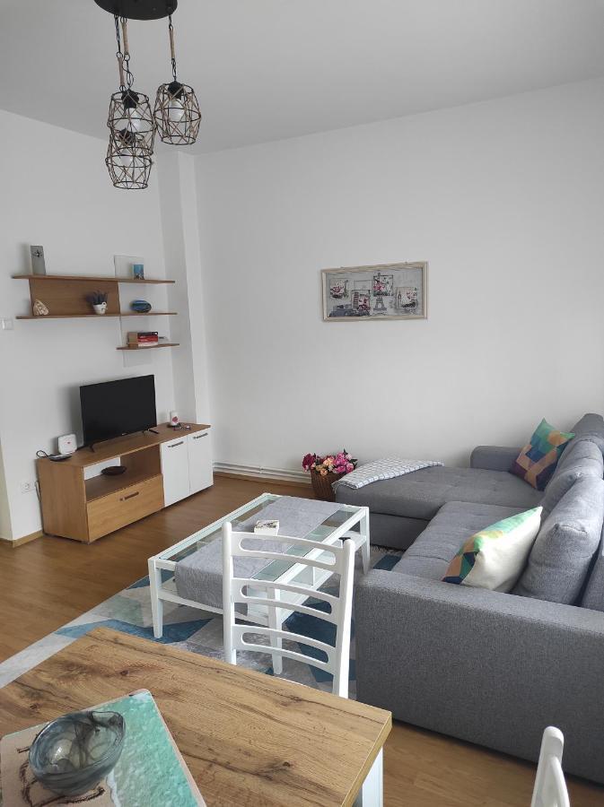 Welcome Apartman Тузла Екстер'єр фото