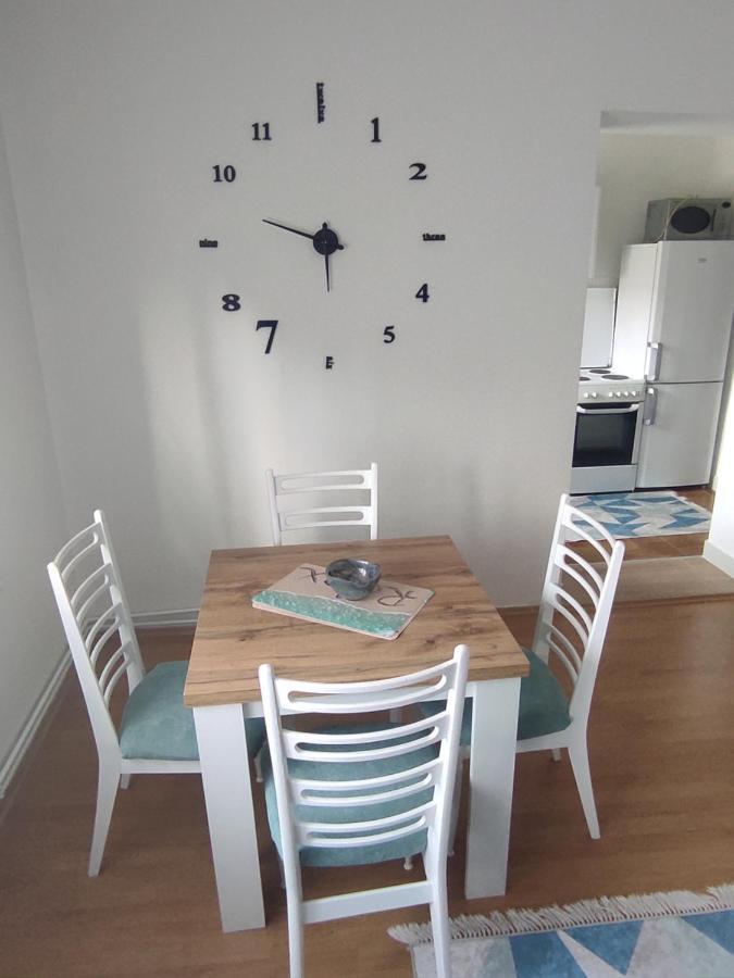 Welcome Apartman Тузла Екстер'єр фото